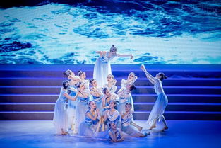 百年华诞丨昨晚,这场晚会燃爆朋友圈